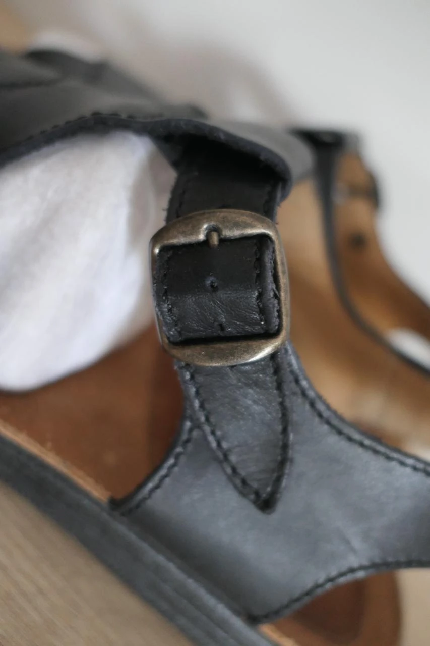 Leather sandals – photo 4